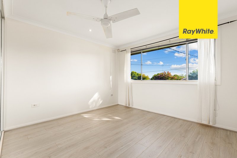 Photo - 38 Mulgray Avenue, Baulkham Hills NSW 2153 - Image 6
