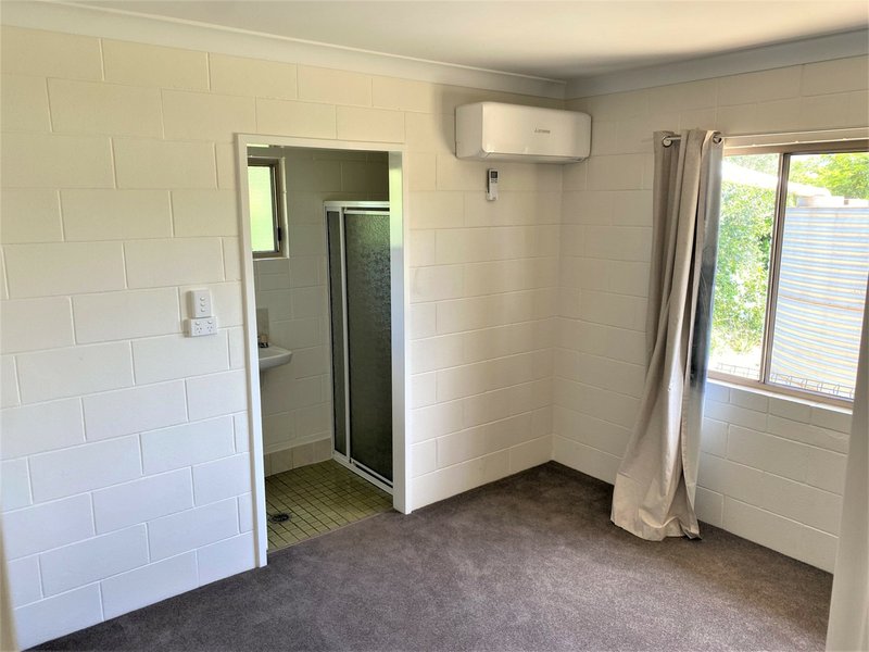 Photo - 38 Murray Parade, Kingaroy QLD 4610 - Image 6