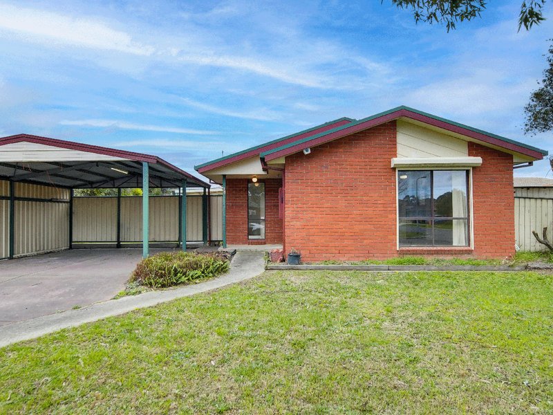 Photo - 38 Narellan Drive, Hampton Park VIC 3976 - Image 1