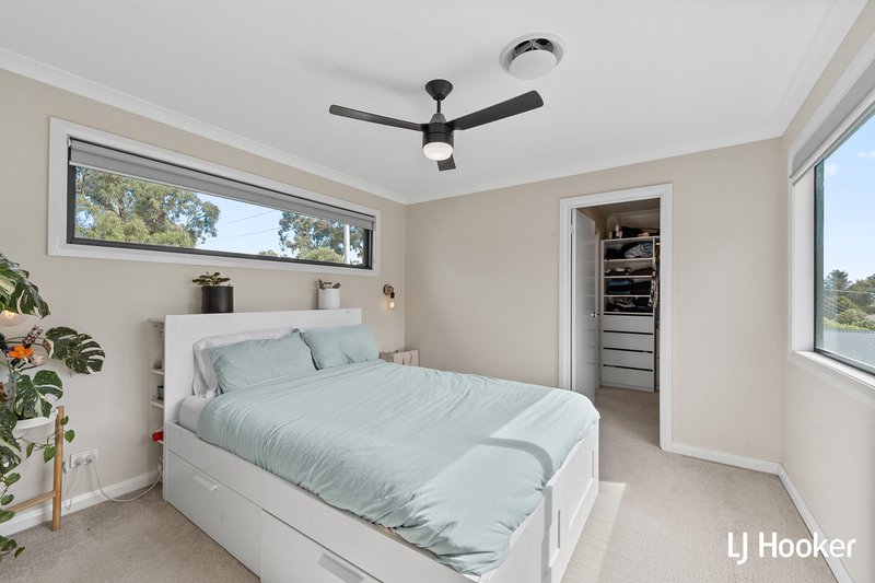 Photo - 3/8 Newland Street, Flynn ACT 2615 - Image 4