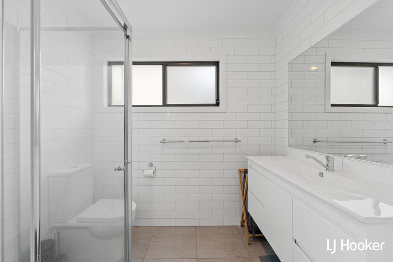 Photo - 3/8 Newland Street, Flynn ACT 2615 - Image 5
