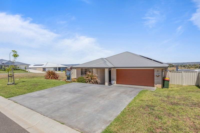 38 Newlands Crescent, Kelso NSW 2795