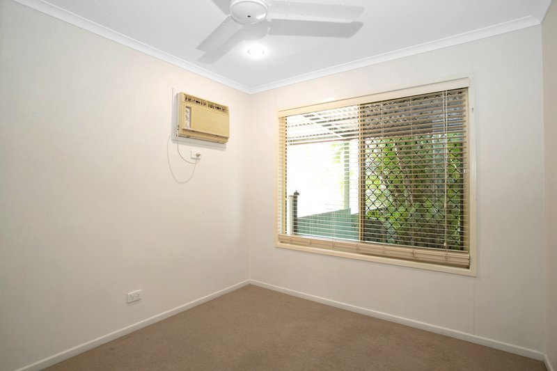 Photo - 38 Nicklin Drive, Beaconsfield QLD 4740 - Image 11