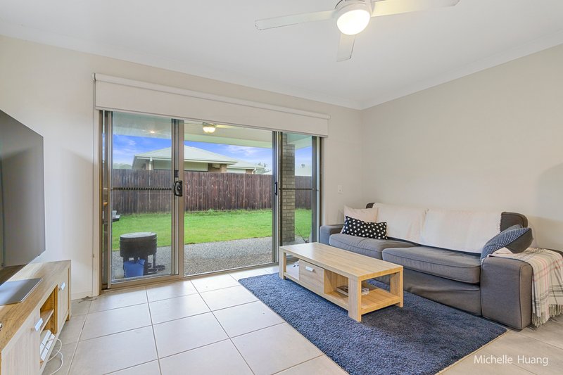 Photo - 38 Norton Sands Drive, Redbank Plains QLD 4301 - Image 11