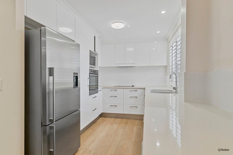 Photo - 3/8 Nyrang Avenue, Palm Beach QLD 4221 - Image 1