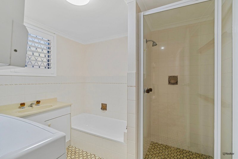Photo - 3/8 Nyrang Avenue, Palm Beach QLD 4221 - Image 4