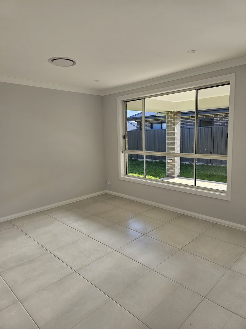 Photo - 38 Oak Street, Cliftleigh NSW 2321 - Image 9