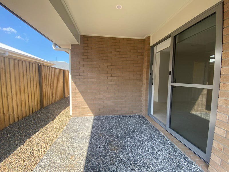 Photo - 38 O'Gorman Street, Joyner QLD 4500 - Image 13