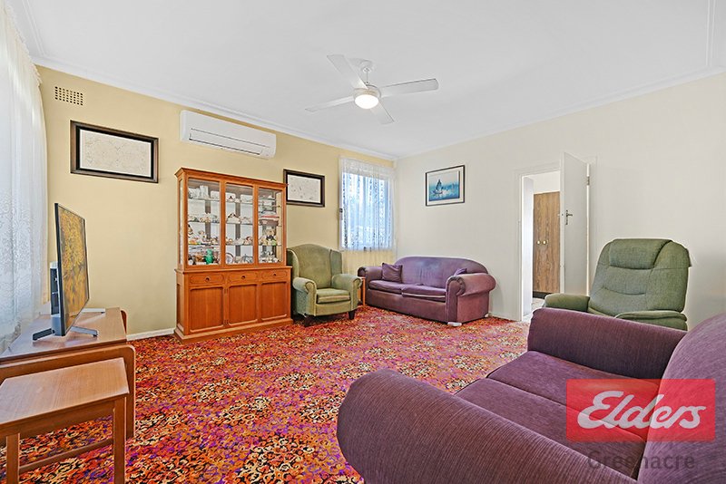 Photo - 38 Omega Place, Greenacre NSW 2190 - Image 5