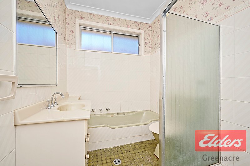 Photo - 38 Omega Place, Greenacre NSW 2190 - Image 7