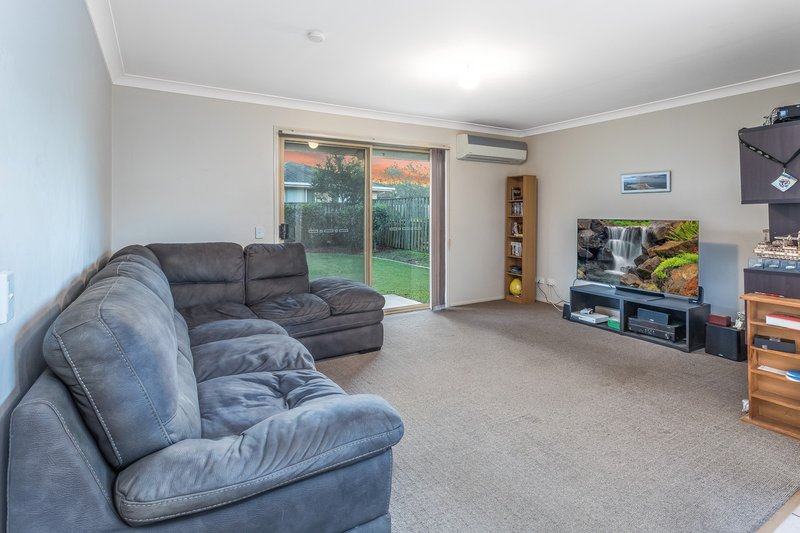 Photo - 38 Orchid Crescent, Fitzgibbon QLD 4018 - Image 8