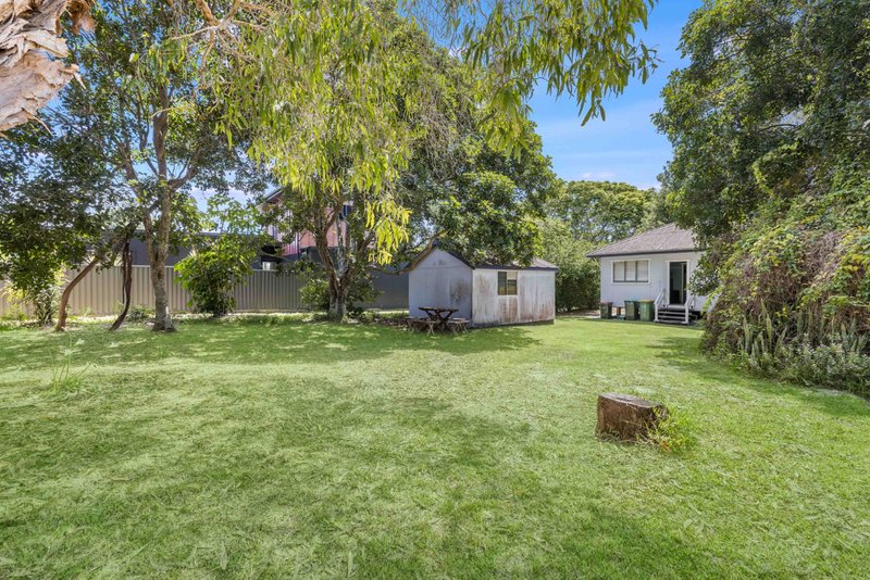 Photo - 38 Palmer Avenue, Golden Beach QLD 4551 - Image 4