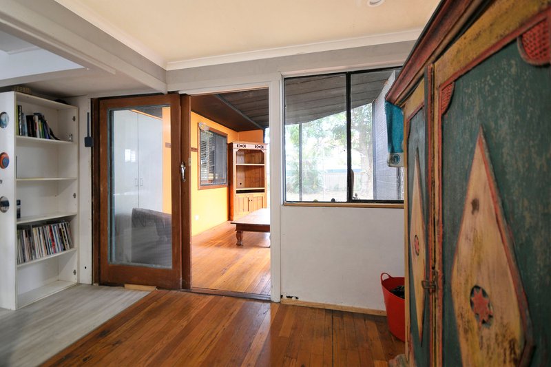 Photo - 38 Parkes Drive, Tweed Heads NSW 2485 - Image 9