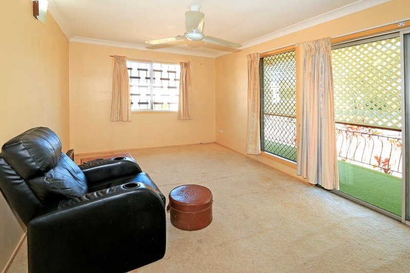 Photo - 38 Pearson Street, West Rockhampton QLD 4700 - Image 6