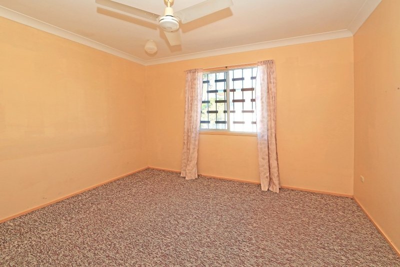 Photo - 38 Pearson Street, West Rockhampton QLD 4700 - Image 10