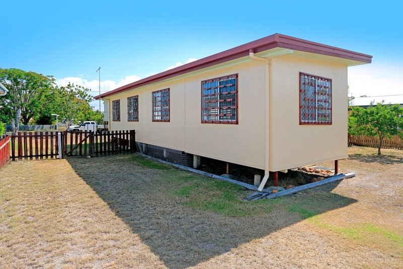 Photo - 38 Pearson Street, West Rockhampton QLD 4700 - Image 15