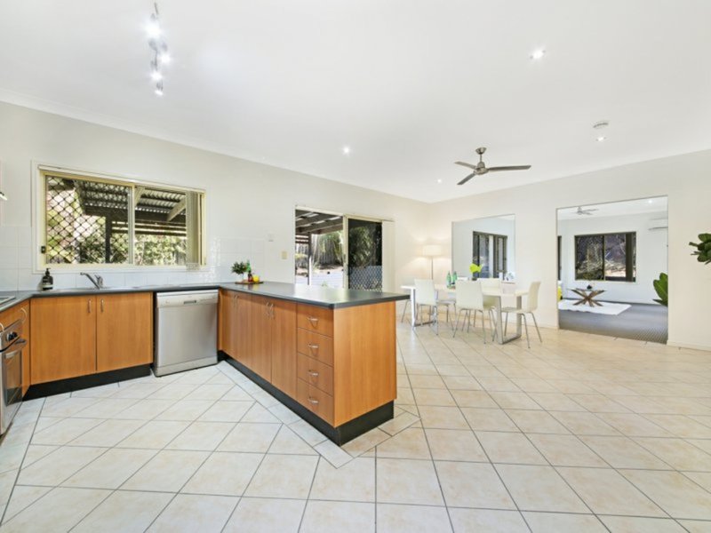 Photo - 38 Penrhyn Street, Pacific Pines QLD 4211 - Image 5