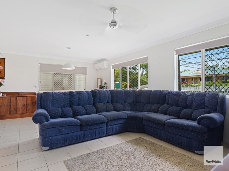 Photo - 38 Peppermint Drive, Kawana QLD 4701 - Image 4