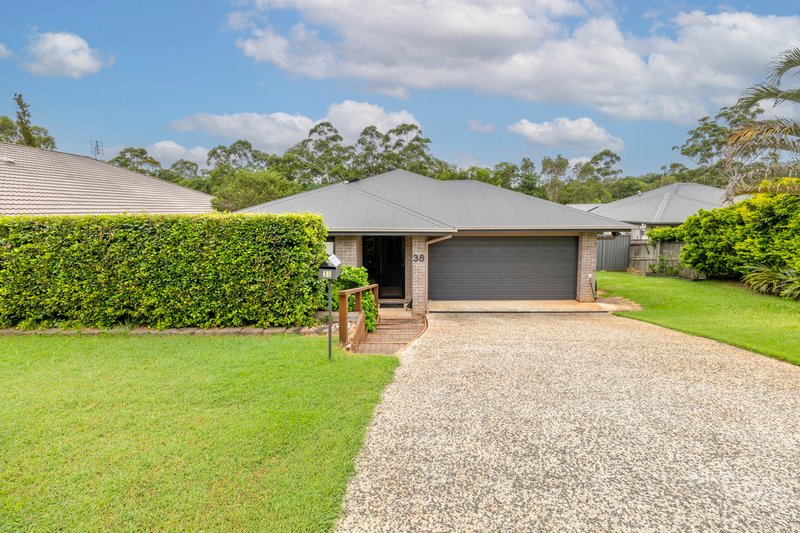 38 Petigrain Avenue, Palmwoods QLD 4555