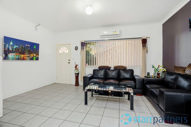 Photo - 3/8 Petunia Street, Marayong NSW 2148 - Image 2