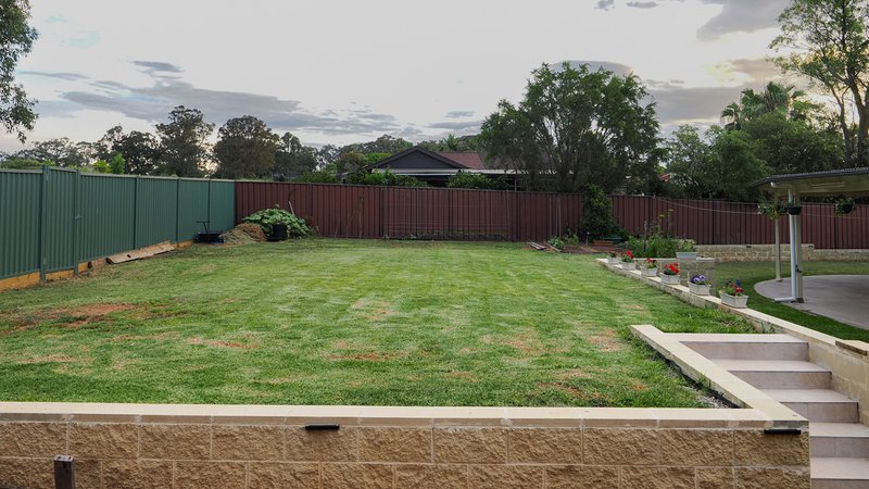 Photo - 38 Peugeot Drive, Ingleburn NSW 2565 - Image 3