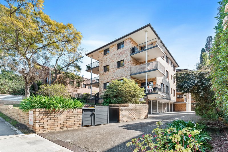 Photo - 3/8 Pittwater Road, Gladesville NSW 2111 - Image 1