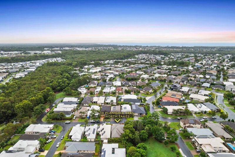 Photo - 38 Planigale Crescent, North Lakes QLD 4509 - Image 20