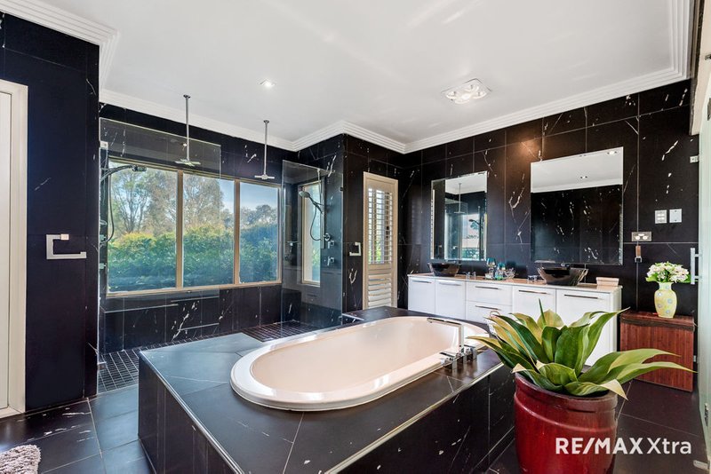 Photo - 38 Portrush Crescent, Luddenham NSW 2745 - Image 14