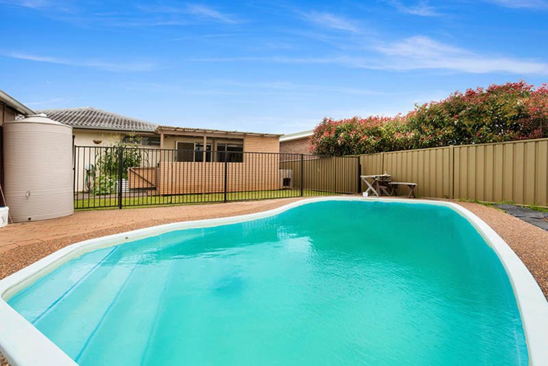 Photo - 38 Power Drive, Mount Warrigal NSW 2528 - Image 6