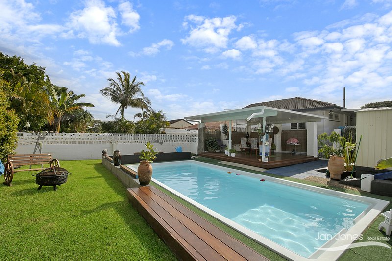 Photo - 38 Pownall Crescent, Margate QLD 4019 - Image 2