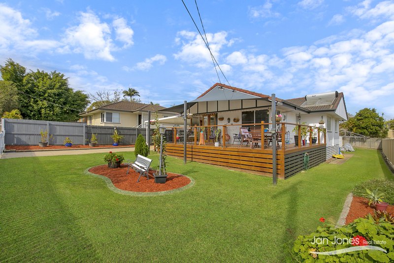 Photo - 38 Pownall Crescent, Margate QLD 4019 - Image 3