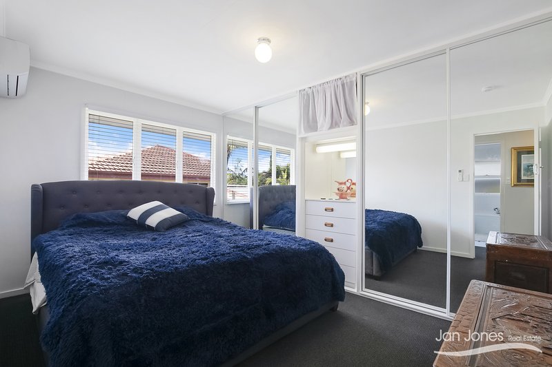 Photo - 38 Pownall Crescent, Margate QLD 4019 - Image 17