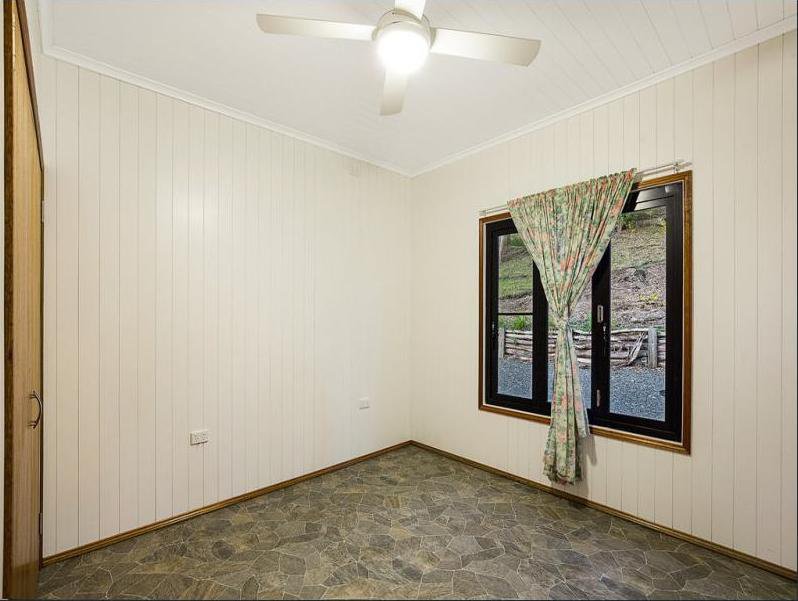 Photo - 38 Preston Road, Preston QLD 4352 - Image 9