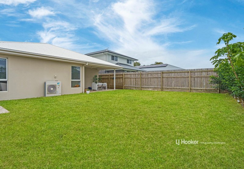 Photo - 38 Prominence Street, Pallara QLD 4110 - Image 15