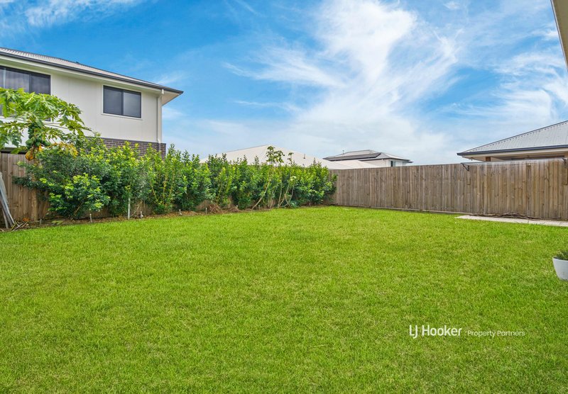 Photo - 38 Prominence Street, Pallara QLD 4110 - Image 16