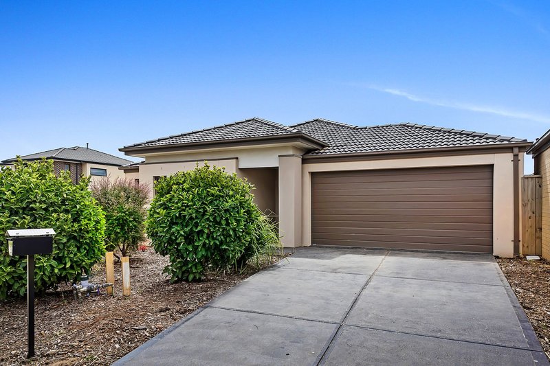 38 Pyrenees Road, Clyde VIC 3978