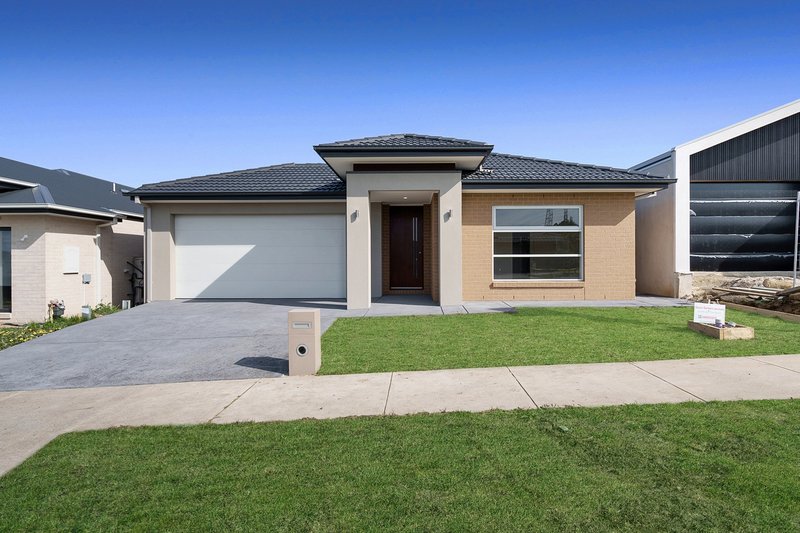 Photo - 38 Rica Road, Pakenham VIC 3810 - Image 1