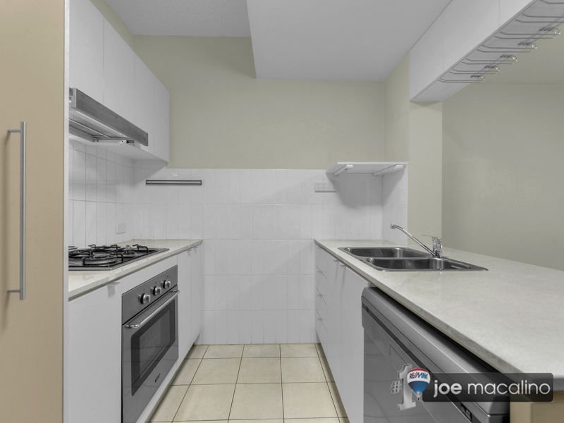 Photo - 38 Robertson , Fortitude Valley QLD 4006 - Image 6