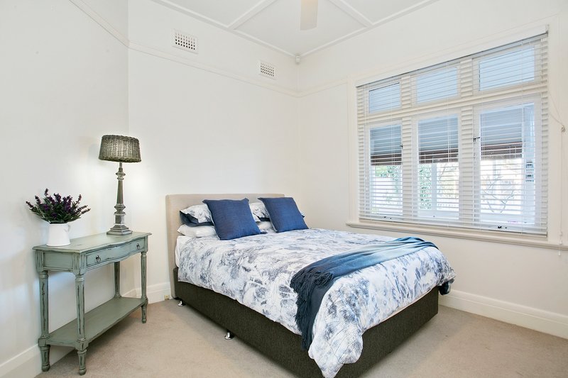 Photo - 38 Rosedale Avenue, Fairlight NSW 2094 - Image 8