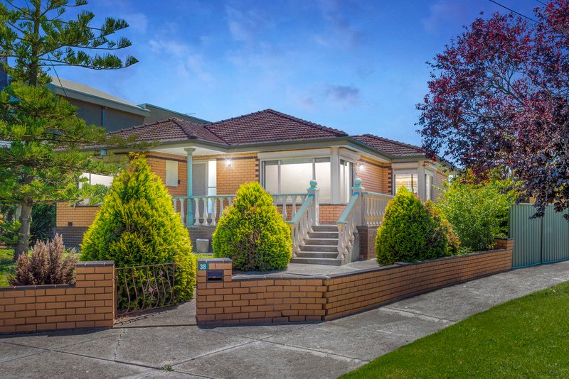 38 Rosemary Drive, Lalor VIC 3075