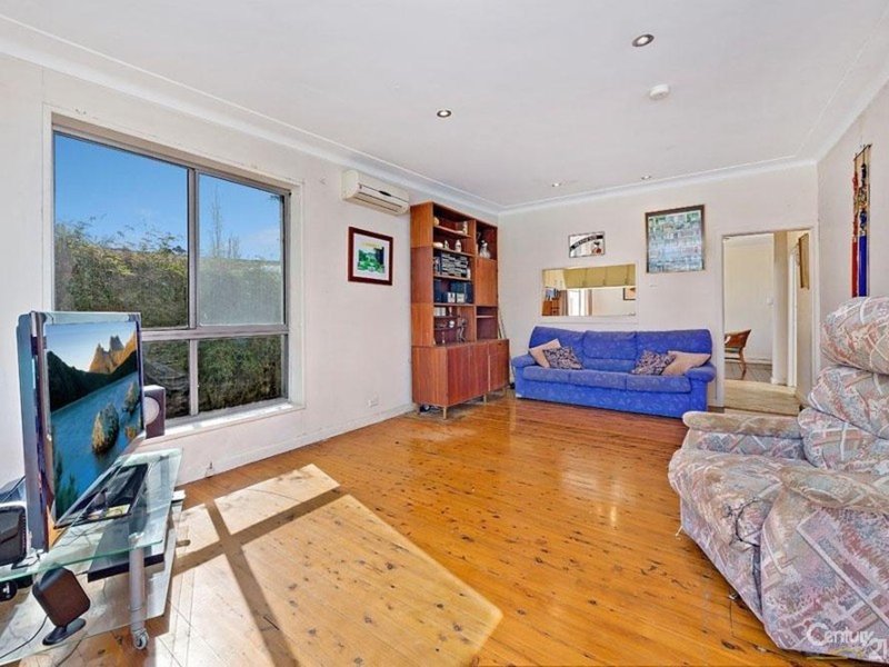 Photo - 38 Royal Street, Chatswood NSW 2067 - Image 2