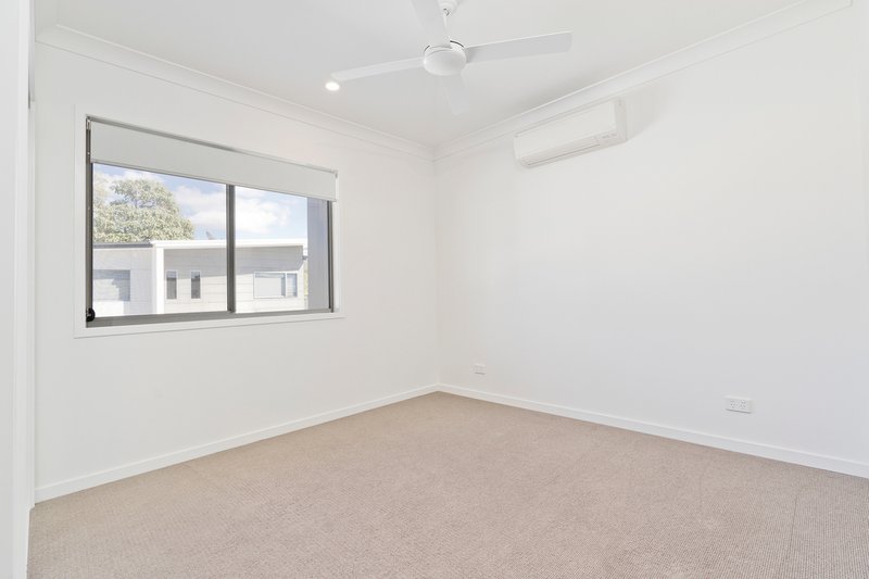 Photo - 3/8 Russell Street, Everton Park QLD 4053 - Image 6