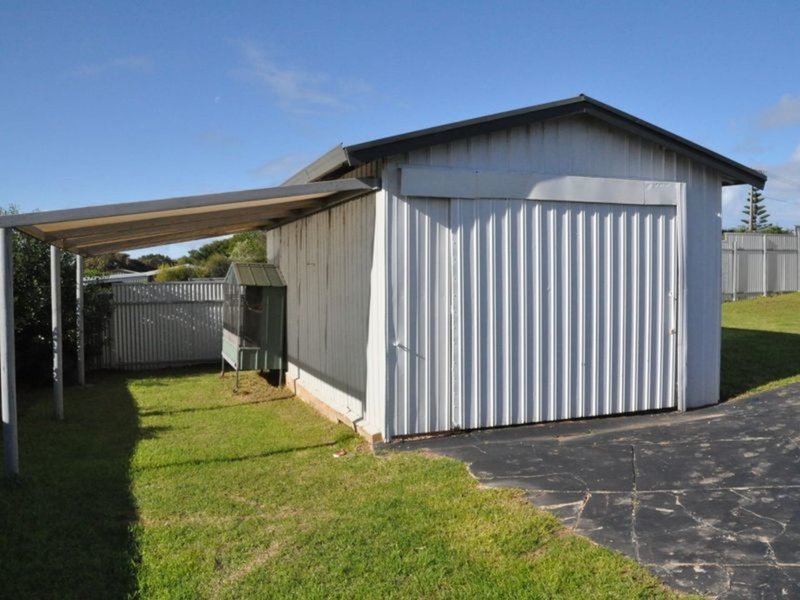 Photo - 38 Seagull Ave , Hayborough SA 5211 - Image 21