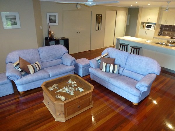 Photo - 38 Seaview Court, Sarina QLD 4737 - Image 8