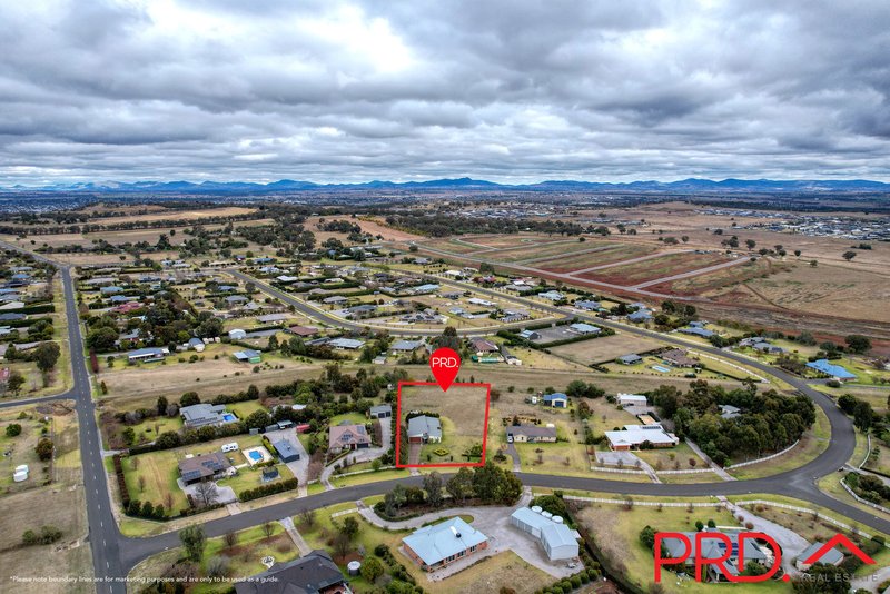 Photo - 38 Sequoia Drive, Tamworth NSW 2340 - Image 2