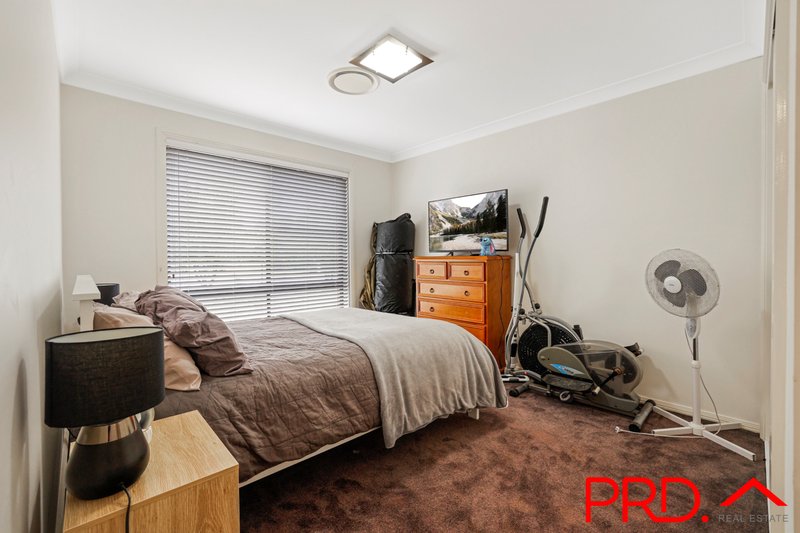 Photo - 38 Sequoia Drive, Tamworth NSW 2340 - Image 16