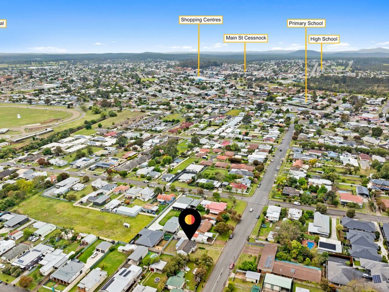 Photo - 38 Sergeant Street, Cessnock NSW 2325 - Image 13