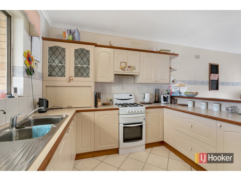 Photo - 38 Shorney Road, Parafield Gardens SA 5107 - Image 4