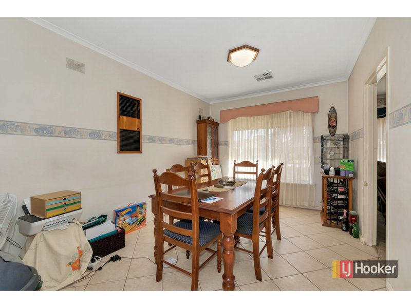 Photo - 38 Shorney Road, Parafield Gardens SA 5107 - Image 7