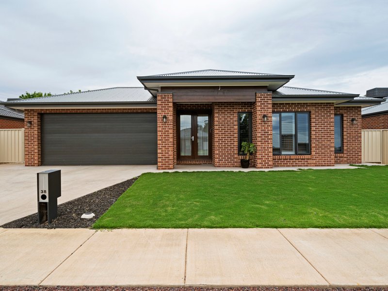 38 Simkin Drive, Benalla VIC 3672